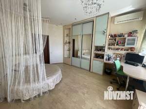 4-к квартира, вторичка, 138м2, 4/6 этаж