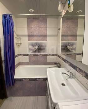 3-к квартира, вторичка, 49м2, 8/9 этаж