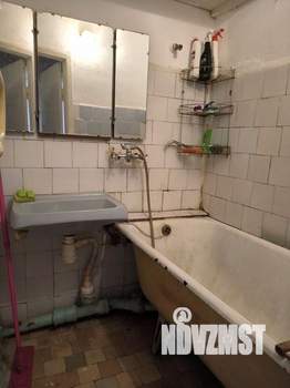 3-к квартира, вторичка, 59м2, 3/5 этаж