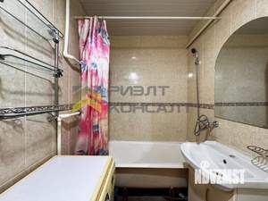 2-к квартира, вторичка, 45м2, 1/5 этаж