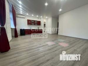 2-к квартира, вторичка, 59м2, 1/6 этаж