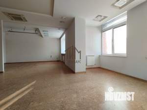 3-к квартира, вторичка, 114м2, 2/8 этаж