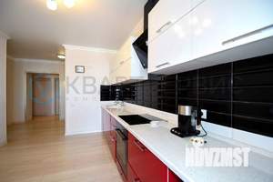 3-к квартира, вторичка, 74м2, 10/14 этаж