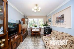 3-к квартира, вторичка, 60м2, 1/5 этаж