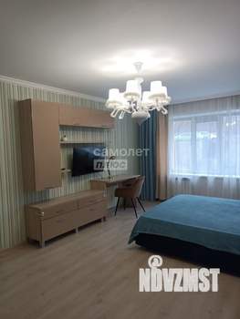 2-к квартира, вторичка, 64м2, 1/9 этаж