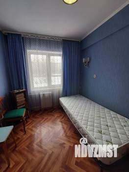 2-к квартира, вторичка, 42м2, 1/5 этаж