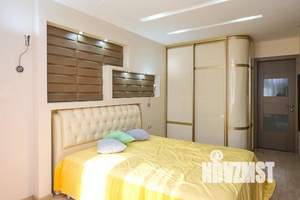 2-к квартира, вторичка, 63м2, 1/10 этаж