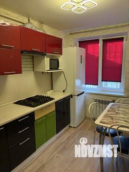 3-к квартира, вторичка, 60м2, 1/9 этаж