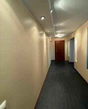 4-к квартира, вторичка, 120м2, 1/10 этаж