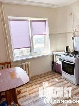 3-к квартира, вторичка, 63м2, 8/9 этаж