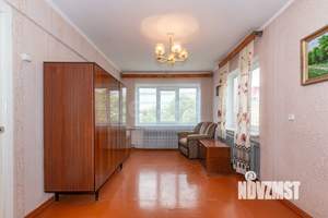 3-к квартира, вторичка, 58м2, 5/5 этаж