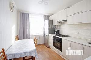 3-к квартира, вторичка, 63м2, 7/9 этаж