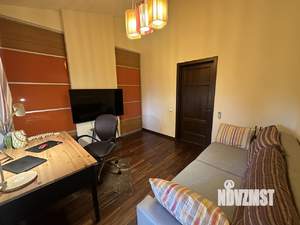 3-к квартира, вторичка, 131м2, 7/7 этаж