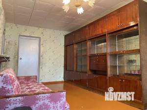 3-к квартира, вторичка, 58м2, 3/5 этаж