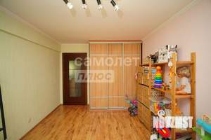 3-к квартира, вторичка, 70м2, 5/5 этаж