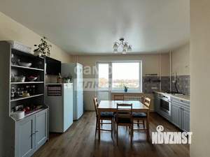4-к квартира, вторичка, 94м2, 5/9 этаж