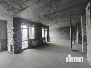 3-к квартира, вторичка, 96м2, 8/18 этаж