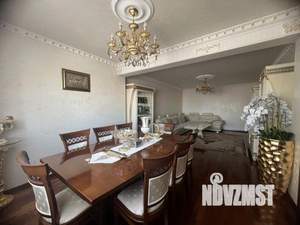 3-к квартира, вторичка, 118м2, 3/3 этаж