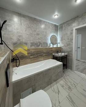 1-к квартира, вторичка, 42м2, 17/18 этаж