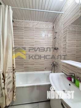 2-к квартира, вторичка, 44м2, 9/9 этаж