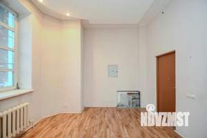 3-к квартира, вторичка, 101м2, 2/3 этаж