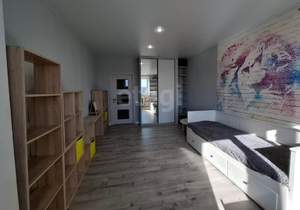 4-к квартира, вторичка, 130м2, 13/16 этаж