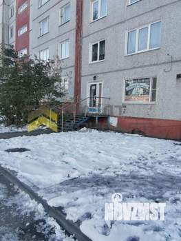 3-к квартира, вторичка, 64м2, 1/9 этаж