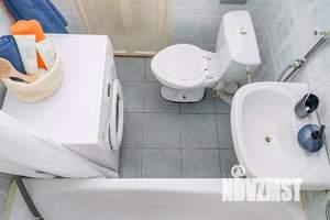 2-к квартира, вторичка, 45м2, 1/5 этаж