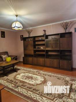 2-к квартира, вторичка, 52м2, 1/1 этаж