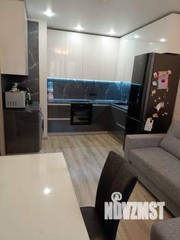 2-к квартира, вторичка, 55м2, 18/21 этаж