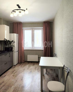 2-к квартира, вторичка, 58м2, 3/10 этаж