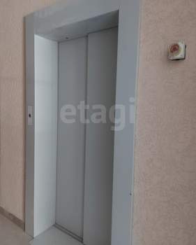 1-к квартира, вторичка, 43м2, 1/10 этаж