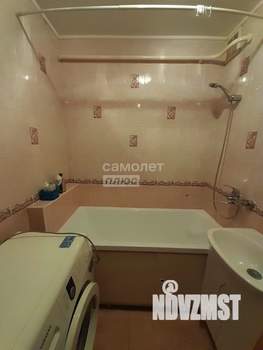 2-к квартира, вторичка, 53м2, 1/9 этаж