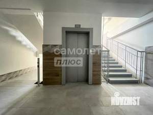 2-к квартира, вторичка, 61м2, 3/8 этаж