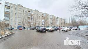 3-к квартира, вторичка, 61м2, 1/9 этаж