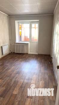 4-к квартира, вторичка, 74м2, 4/9 этаж