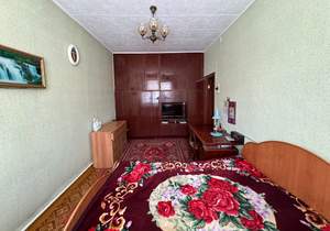 3-к квартира, вторичка, 72м2, 1/2 этаж