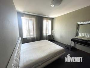 4-к квартира, вторичка, 159м2, 7/9 этаж