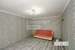 3-к квартира, вторичка, 73м2, 1/1 этаж