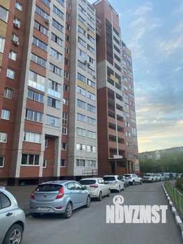 2-к квартира, вторичка, 64м2, 6/14 этаж