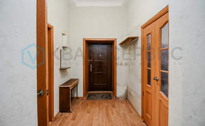 4-к квартира, вторичка, 77м2, 1/5 этаж