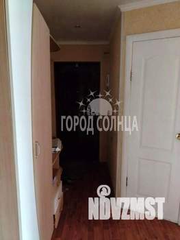 3-к квартира, вторичка, 58м2, 2/5 этаж