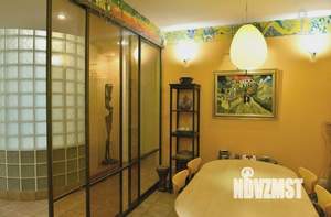 4-к квартира, вторичка, 136м2, 5/8 этаж