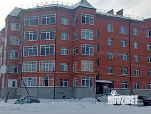 2-к квартира, вторичка, 64м2, 1/5 этаж
