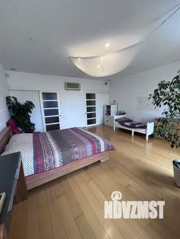 4-к квартира, вторичка, 156м2, 4/4 этаж