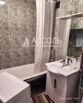 3-к квартира, вторичка, 63м2, 2/5 этаж