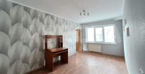 2-к квартира, вторичка, 40м2, 1/5 этаж