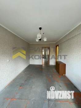 2-к квартира, вторичка, 44м2, 1/5 этаж