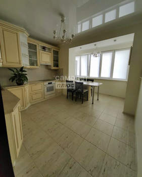 2-к квартира, вторичка, 63м2, 10/17 этаж