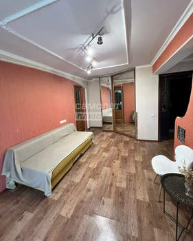 3-к квартира, вторичка, 42м2, 5/5 этаж